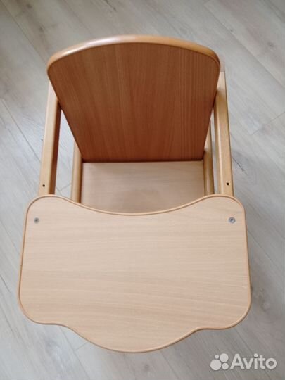 Детский стульчик для кормления деревянный