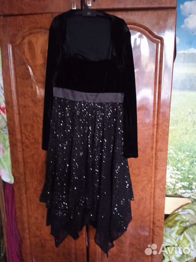 Вечернее платье