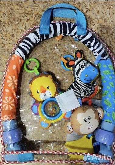 Развивающая дуга с игрушками