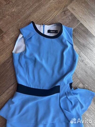 Платье charuel