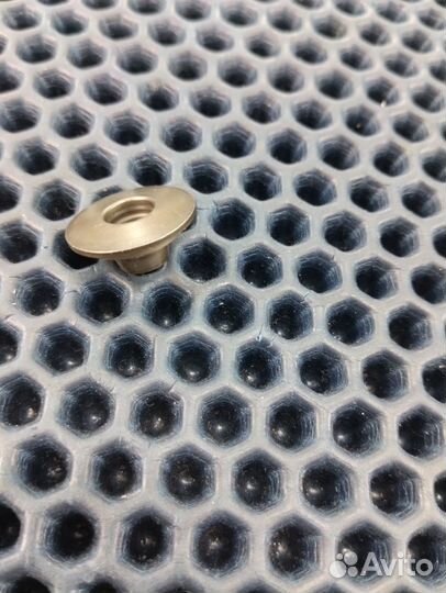 Suzuki RF900R T703 тарелка клапана