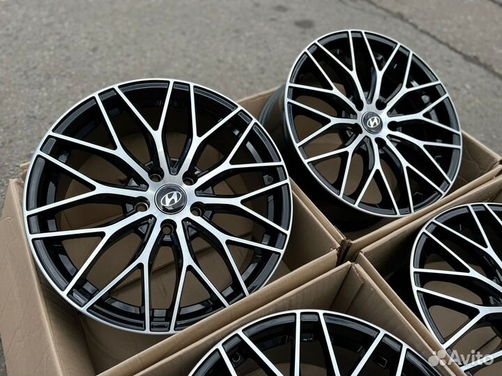 Литые диски BMF091 R17 на Huyndai Sonata