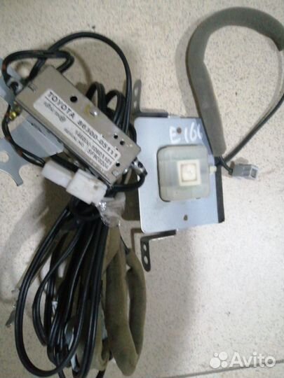 Антенна GPS Toyota Avensis T250