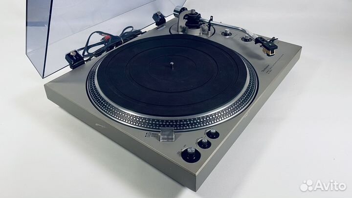 Technics SL-1600. Виниловый проигрыватель