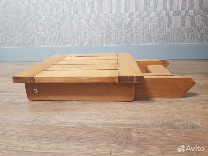 Табурет складной деревянный