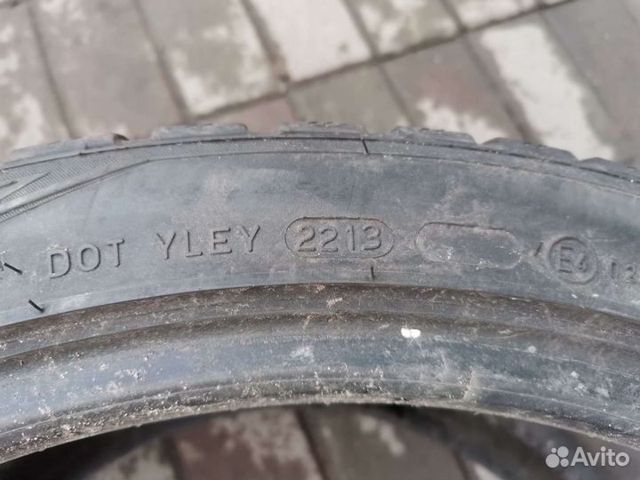 Nokian Tyres Hakkapeliitta 7 295/30 R19