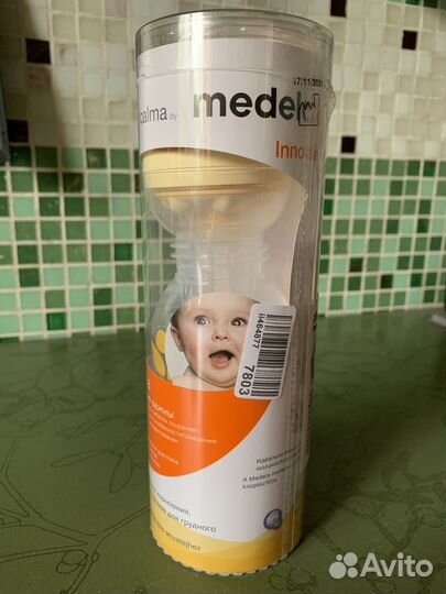 Новая смартсоска medela calma с бутылочкой