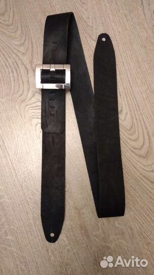 Кожаный гитарный ремень