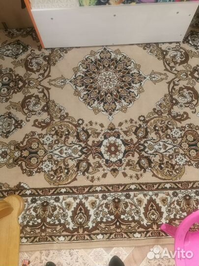 Ковры бу 2м на 4 м