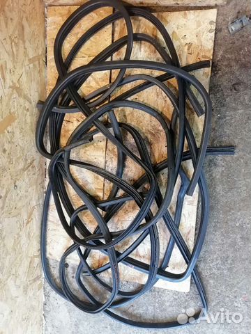 Уплотнительные резинки dodge stratus