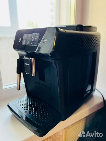 Кофемашина Phillips Saeco автоматическая