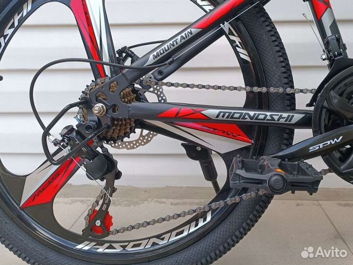 Велосипед на литых дисках