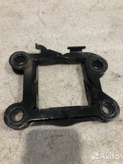 Проставка усилителя правая Citroen Ds5 K 1.6 THP