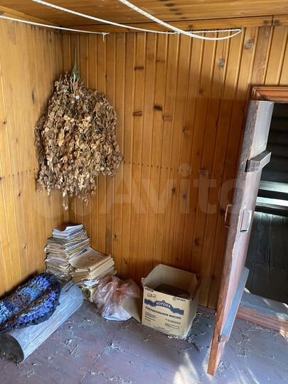 Дом 16 м² на участке 4 сот.