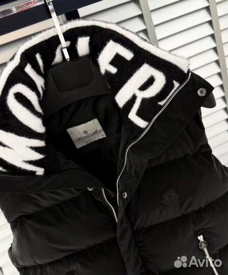 Жилетка Moncler