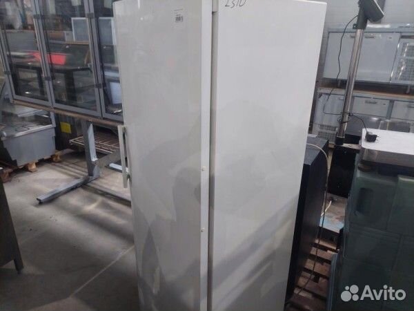 Шкаф холодильный Liebherr