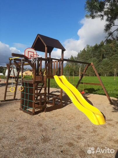 Детская деревянная площадка