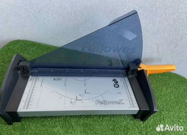 Резак для бумаги Fellowes Fusion A4 (CRC54108