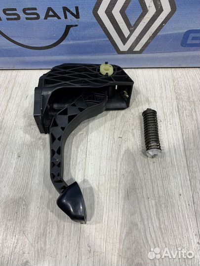 Педаль сцепления Volkswagen polo 5