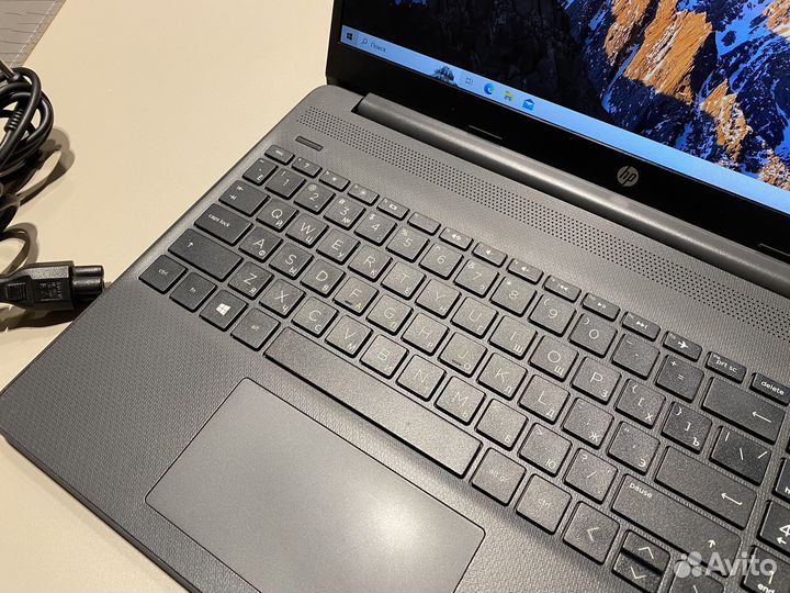 Ноутбук HP Laptop 15s-eq1155ur серый