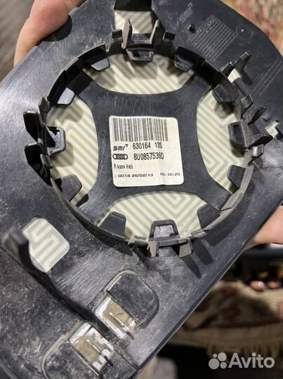 Зеркальный элемент правый audi q3