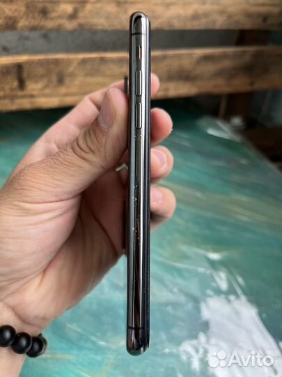 iPhone X, 64 ГБ