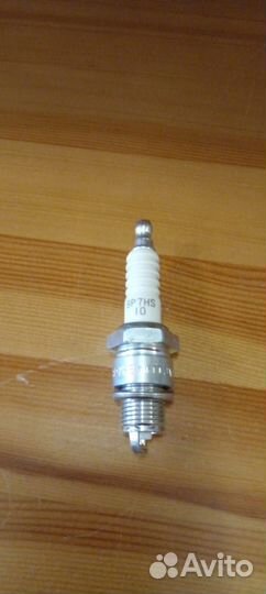 Свеча NGK BP7HS-10 7829