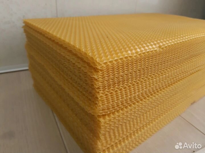 Вощина из воска натурального