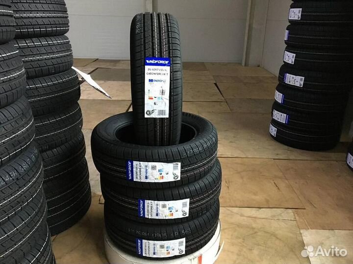 Windforce CatchFors H/T 215/60 R17 100V