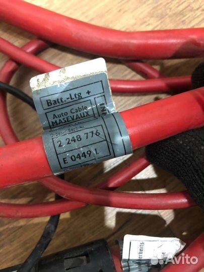 Плюсовой провод аккумулятора BMW 7 E38 рест