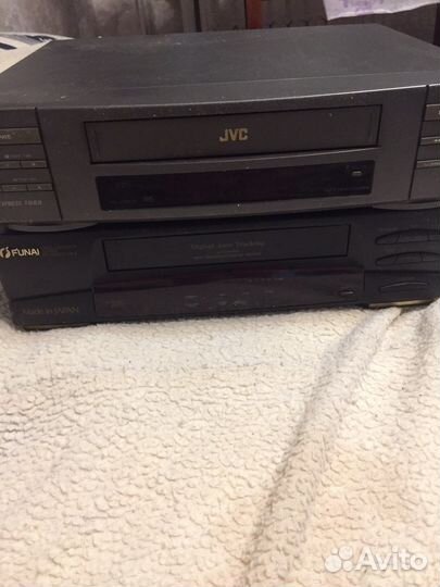 Видиомагнитофон