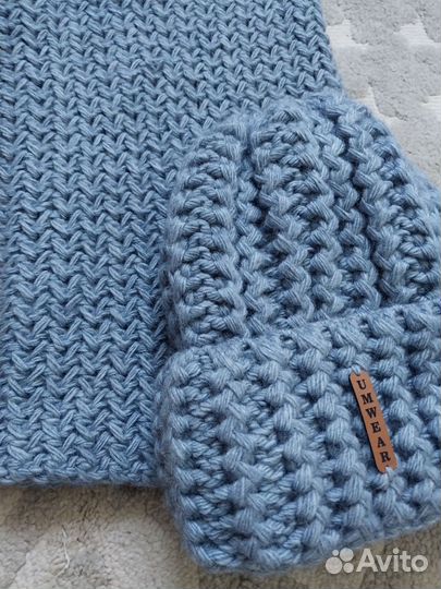 Комплект шапка зимняя вязаная на флисе и снуд