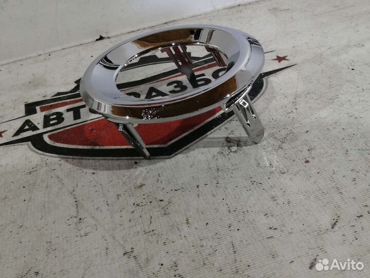 Решетка птф правая новая toyota prado 150 13-17