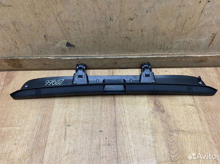 Накладка на заднюю панель Skoda Rapid 2013-2020