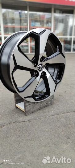 Диски Toyota RAV4 R18