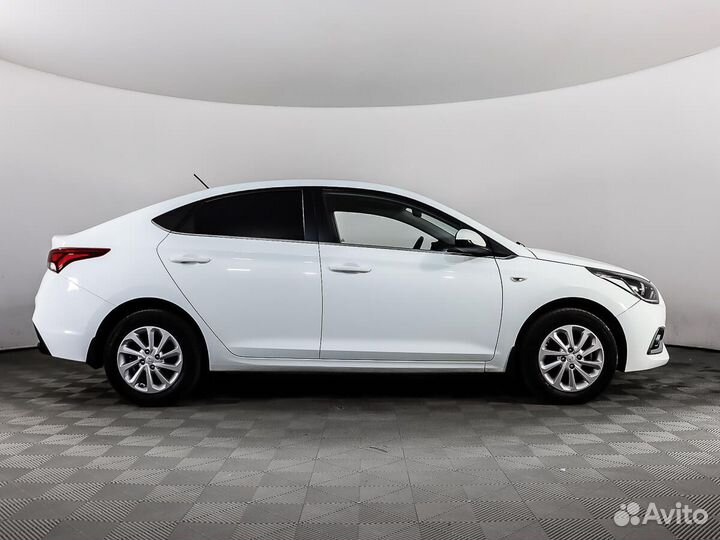 Hyundai Solaris 1.6 AT, 2017, 73 000 км