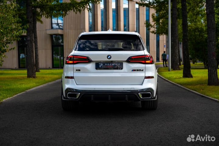 Аренда авто BMW X5 M50D