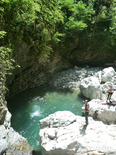 Каньонинг в гидрокостюмах Глубокая балка