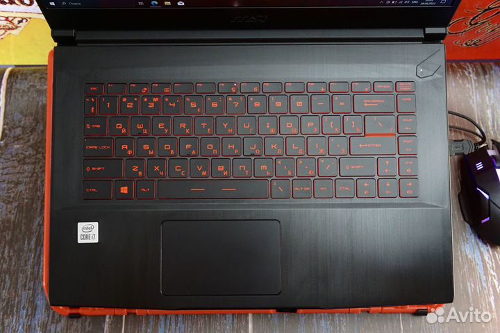 Мощный ноутбук для игр MSI
