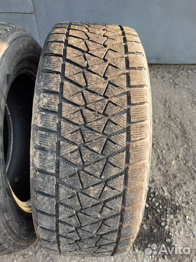 Bridgestone Blizzak DM-V2 265/60 R18 110R