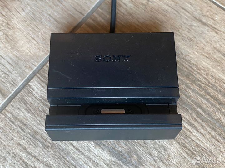 Док-станция Sony DK30 для Xperia Z Ultra