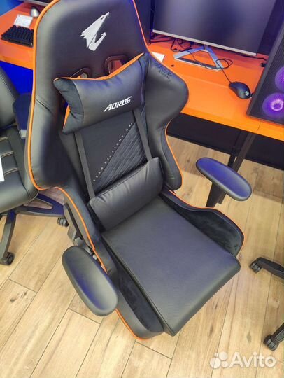 Игровое кресло gigabyte aorus