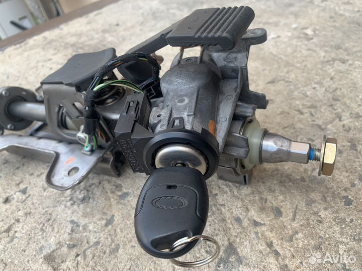 Рулевая колонка с замком Ford Fusion/Fiesta