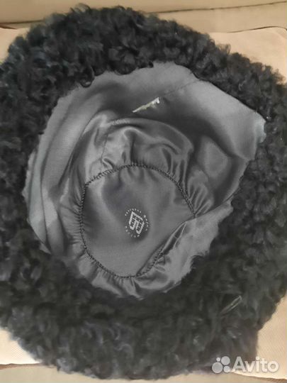 Шапка каракулевая