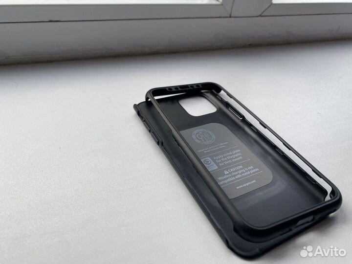 Чехол spigen для iPhone 11 Pro
