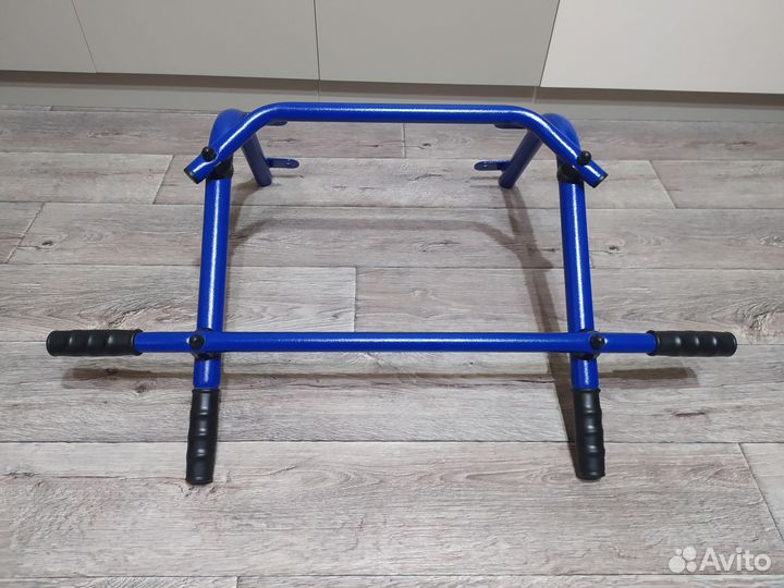 Турник настенный бу