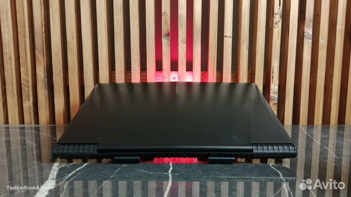 Игровой ноутбук Lenovo Legion Y520 на Core I5