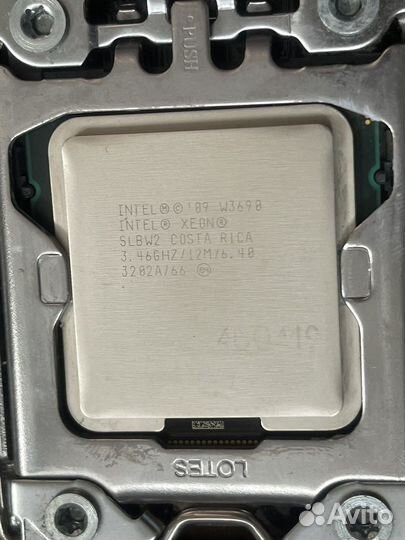 Материнская плата с процессором Asus Rampage II