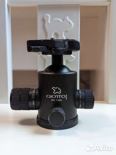 Шаровая голова для штатива Giottos MH 1300