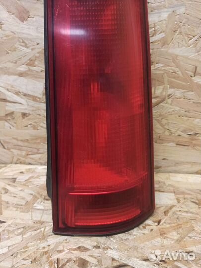 Фонарь правый Honda CRV-1